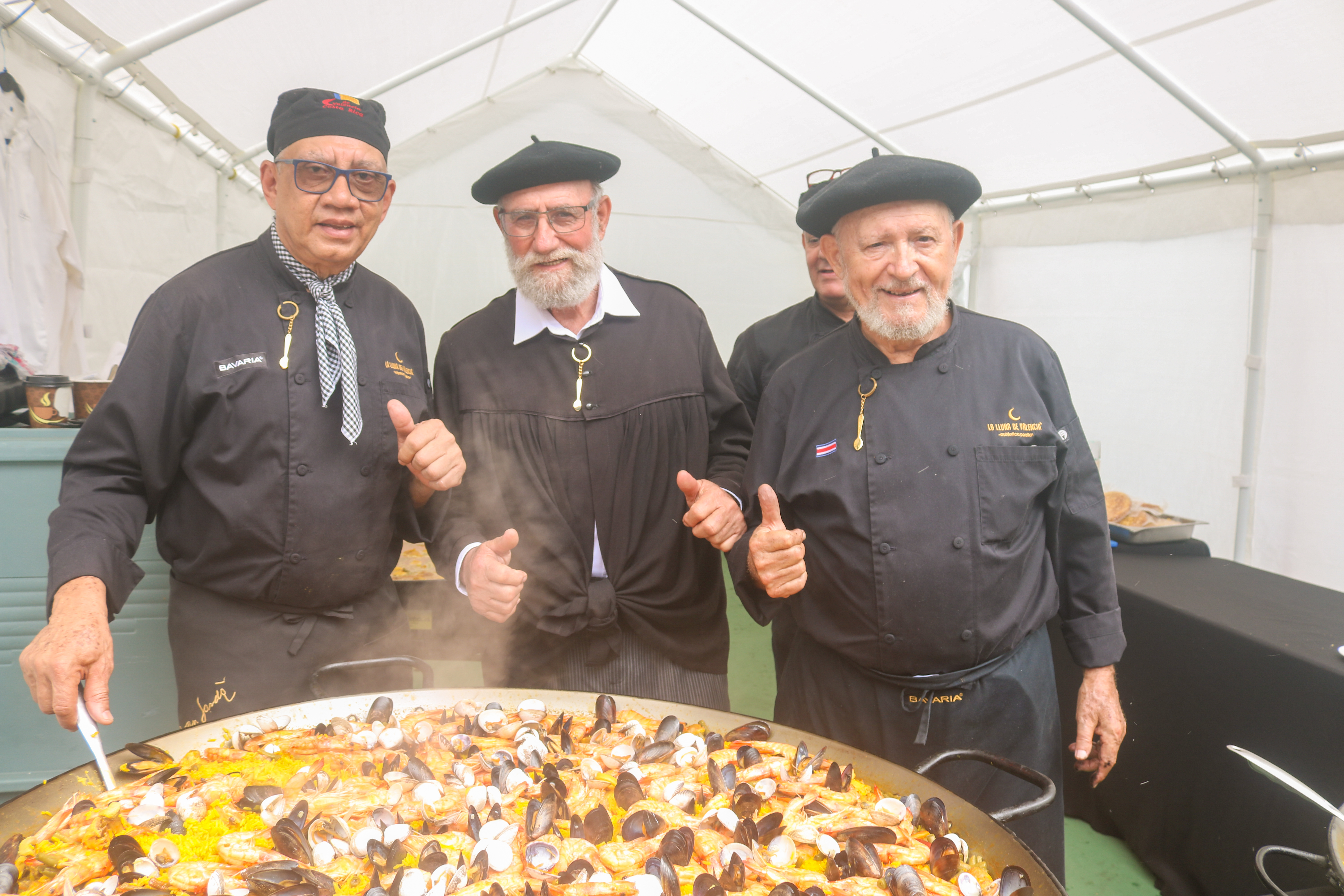 COSTA RICA TENNIS CLUB CELEBRÓ CON ÉXITO EL INICIO DE SU 125 ANIVERSARIO CON LA TRADICIONAL GRAN PAELLA